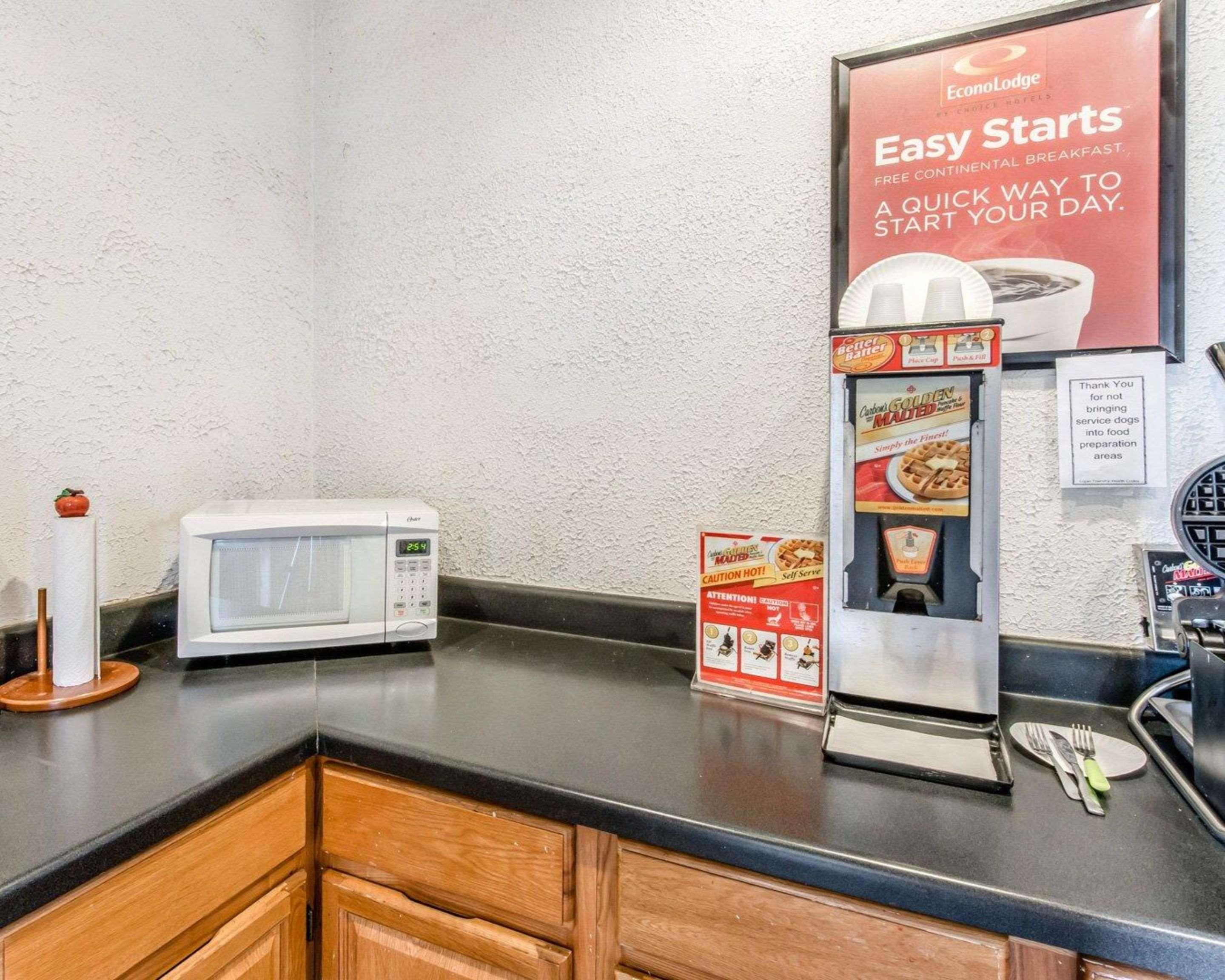 Hotel Econo I-99