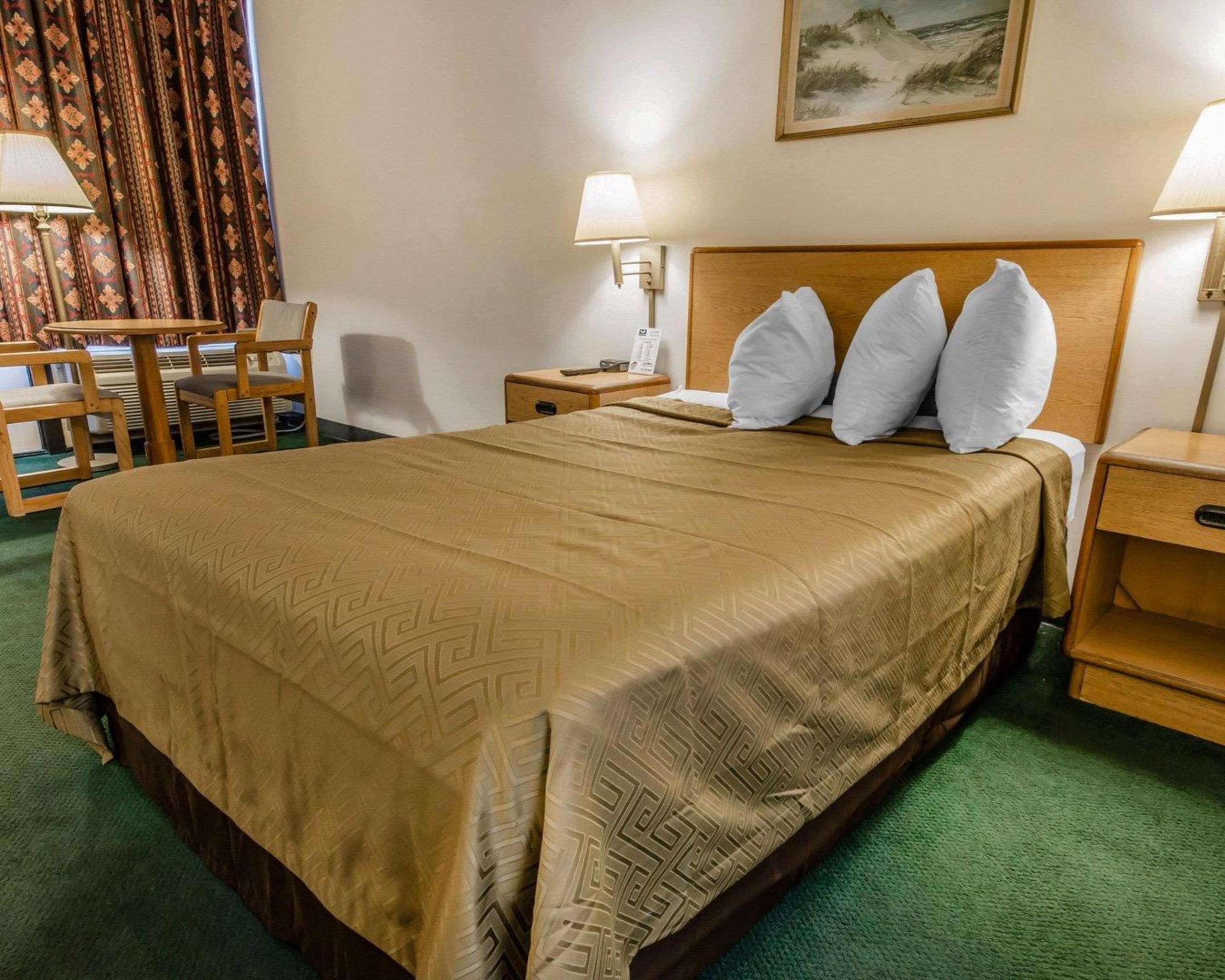Hotel Econo I-99 Altoona